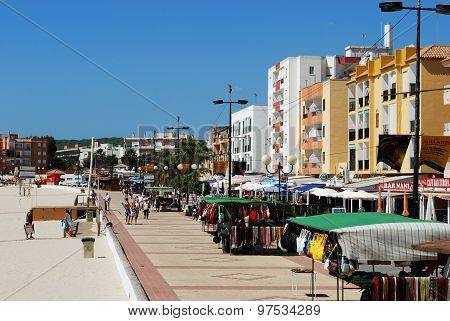 Barbate beach and promenade.