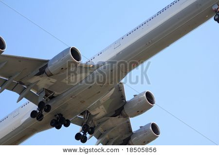 Podvozek jet na přistání přístup