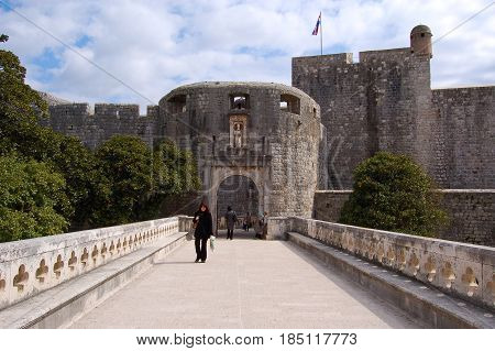 26 march 2009-Dubrovnick-croazia- Entry of dubrovnik fortress in croatia