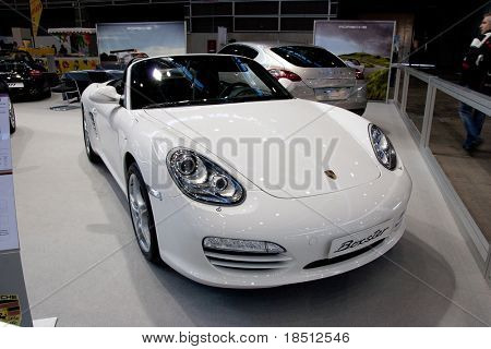 VALENCIA, Spanien - DEC. 8: En 2010 Porsch 987 Boxster II på Valencia bil Show på December 8, 2010 