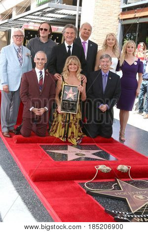 LOS ANGELES - MAY 4:  Goldie Hawn, Kurt Russell at the Kurt Russell and Goldie Hawn Star Ceremony on the Hollywood Walk of Fame on May 4, 2017 in Los Angeles, CA