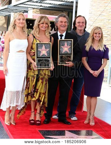 LOS ANGELES - MAY 4:  Goldie Hawn, Kurt Russell at the Kurt Russell and Goldie Hawn Star Ceremony on the Hollywood Walk of Fame on May 4, 2017 in Los Angeles, CA