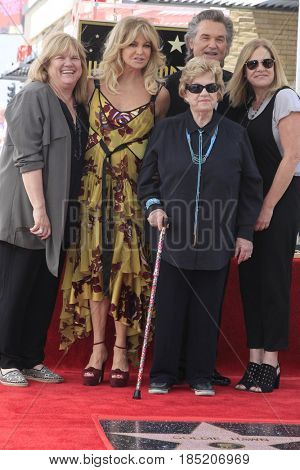 LOS ANGELES - MAY 4:  Boston Russell, Goldie Hawn, Kurt Russell, Kate Hudson at the Kurt Russell and Goldie Hawn Star Ceremony on the Hollywood Walk of Fame on May 4, 2017 in Los Angeles, CA