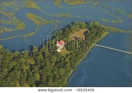 Villa auf dem Wasser, Luftbild