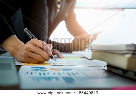 Businessmen Teamwork Brainstroming Meeting To Discuss Plan Startup Project