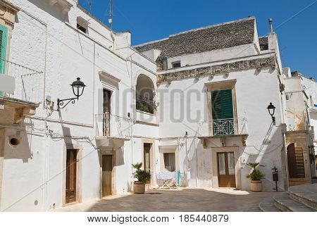 Characteristic alleyway of Locorotondo. Puglia. Southern Italy.