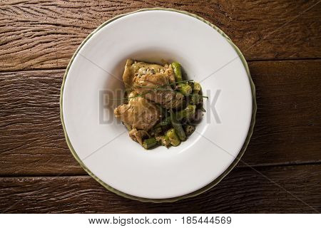 Frango Com Quiabo (portuguese For 