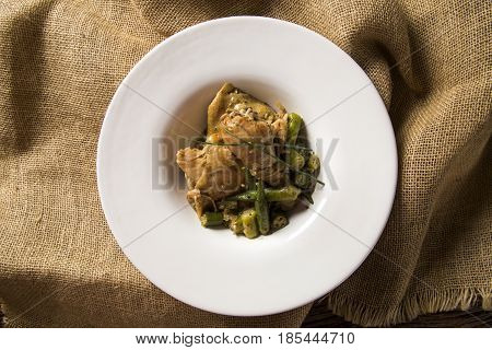 Frango Com Quiabo (portuguese For 