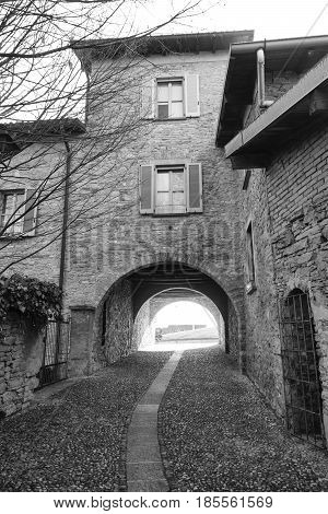 Montevecchia (Lecco Brianza Lombardy Italy): alley in the old village