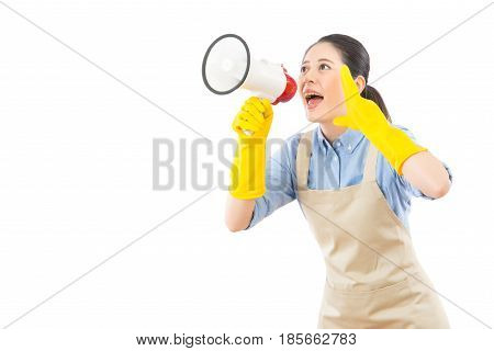 Clean Housewife Calling Announcement