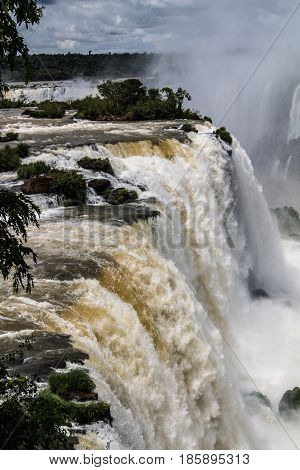 amazing Iguazu waterfall located in misiones argentina