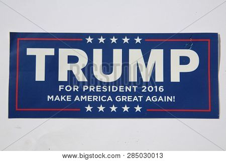 2-17-2019 Lake Forest CA: Donald Trump 2016 Campaign Sticker.  
