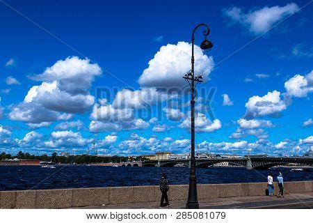 Saint-petersburg, Russia - August 29, 2018: View Of Troitsky Bridge From Palace Embankment