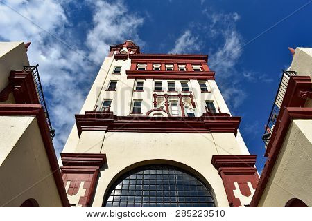 St. Augustine, Florida. January 26 , 2019.top View Of Historic Building On Blue Cloudy Sky Backgroun