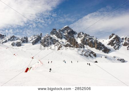 Scivolando giù per la pista