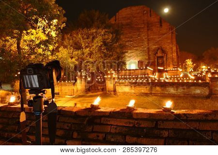 Dslr Camera On Tri Pod Shooting At Mahaeyong Temple In Thailand