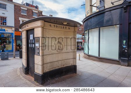 Liverpool, Uk - May 16 2018: A Public Tolet For Handicap On Berry Street