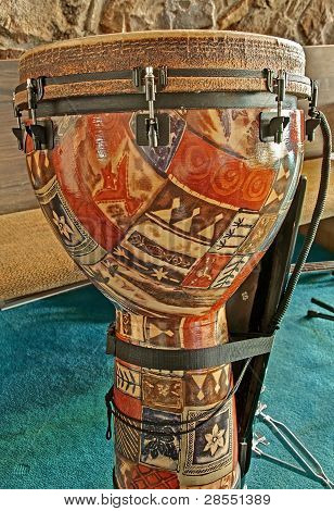 Africké Djembe buben