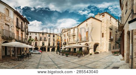 Besalu, Girona, Spain. Old Freedom Square Or Placa De La Llibertat In Sunny Summer Day. Panoramic Vi