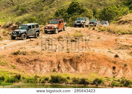 4X4 Mountain Path Driver Training