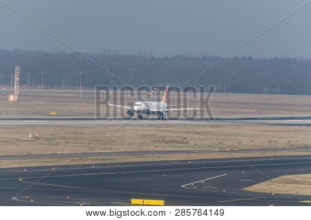 Dusseldorf, Nrw, Germany - March 18, 2015: Up, Airplane Dusseldorf. View Of The Tarmac. Large Passen