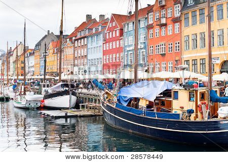 Nyhavn - Waterfront, kanaal en Entertainment District In Kopenhagen