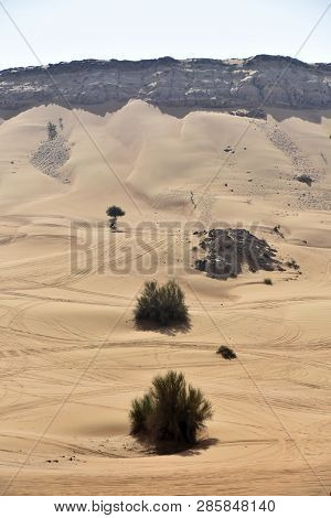 Pink Rock And Sharjah Desert Area, One Of The Most Visited Places For Off-roading By Off Roaders