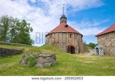 Ancient Well Near The Round Tower Of Lars Torstennson. Korela, Priozersk. Leningrad Region, Russia