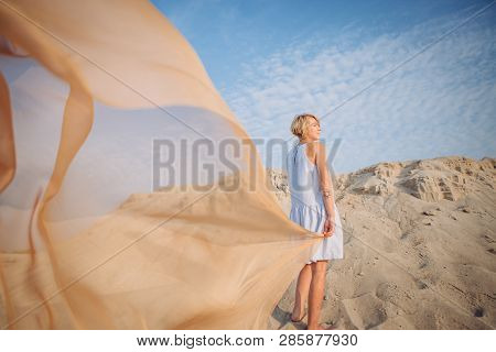 Girl Light Veil Wind Desert Spread Wings