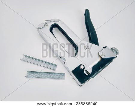 Large Stapler And Staples For Construction Work
