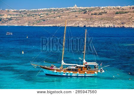 Comino, Malta - July 16: Ship At  Blue Lagoon At Island Comino - Malta On July 16, 2015 In Comino