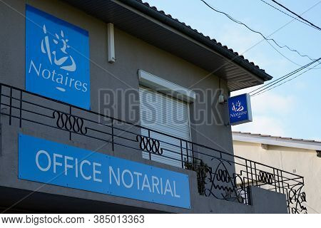 Bordeaux , Aquitaine / France - 09 01 2020 : Notary Blue Board Sign Text Notaires And Logo Front Of 