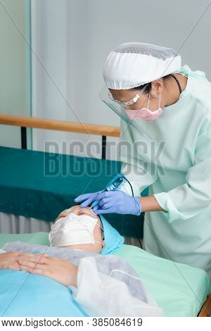 Eyebrow Tattoo Clinic Or Eyebrow Embroidery Clinic