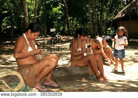 Porto Seguro, Bahia / Brazil - April 14, 2009: Pataxo Indians Are Seen In The Village Jaqueira In Th