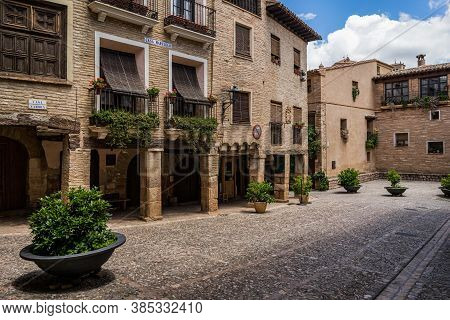 Alquezar, Spain - June 17, 2020: Main Square (plaza Mayor) Of Alquezar, With Typical Rural Houses, A
