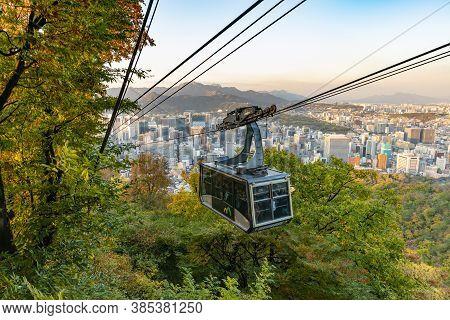 Seoul, South Koera - Oct 30, 2019: Namsan Cable Car Arriving At The Seoul Tower Station