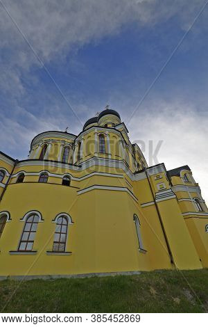 Traveling In Sunny Moldova. Hinku Monastery (full Name Ginkulsky Paraskevievsky Monastery) Was Found