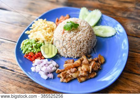 Rice Seasoned With Shrimp Paste Recipe / Rice Mixed With Shrimp Paste Thai Food