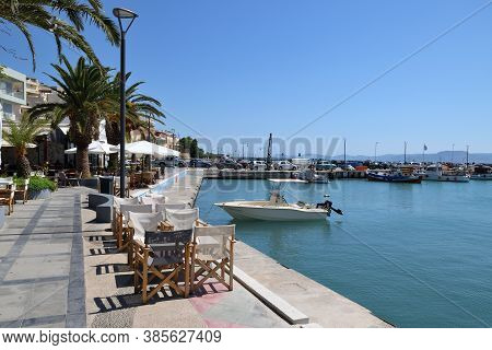 Sitia, August 12: Restaurants At The Harbor On August 12, 2020 At Sitia, Greece. Sitia Is A Port Tow