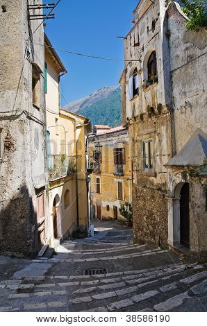 Aleja. Maratea. Basilicata. Włochy.