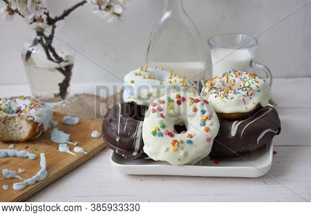 Donut, Polish Donut, Classic Donut, Old-fashioned Donut, One Donut With Powdered Sugar On A White Ba