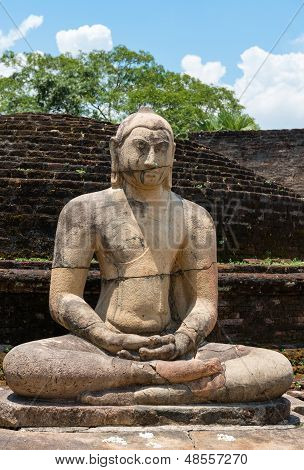 Ősi Buddha szobor