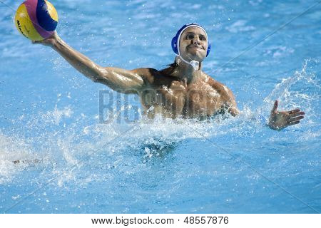 Heinäkuu 30 2009; Italia Rooma USA joukkuepelaaja Anthony Azevedo vie ampui tavoite on semifinaali 