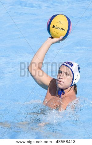 Heinäkuu 28 2009; Italia Rooma USA joukkuepelaaja Anthony Azevedo kilpailee miesten waterpolo at 13t