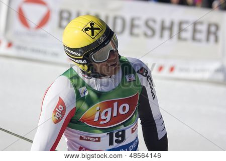 OCT 26, Herman Maier AUT concorrenti nella gara di slalom gigante mens presso il Rettenbach SOELDEN AUSTRIA 