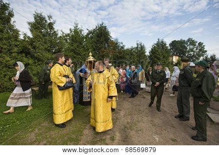 TIKHVIN, RUSSIA - JULY 9, 2014: Unidentified participants Orthodox Religious Procession on the occasion celebrations of the 10th anniversary of the return of the Tikhvin icon of the Mother of God.