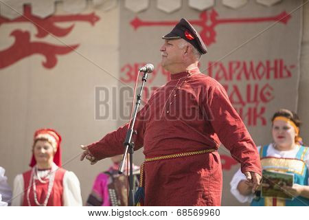 TIKHVIN, RUSSIA - JULY 5, 2014: Unidentified participants the celebration of the day of the city of Tikhvin - first mentioned 1383, town status since 1773 year (200 kilometers east of St. Petersburg)