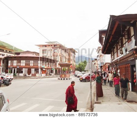 Tourists visit the beauty of villages