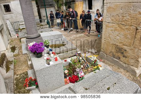 Grave Of Jim Morrison