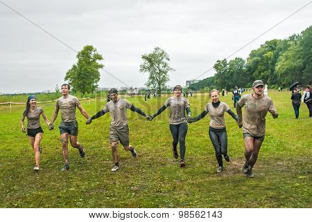 One of teams finishes in cross-country race.Tyumen